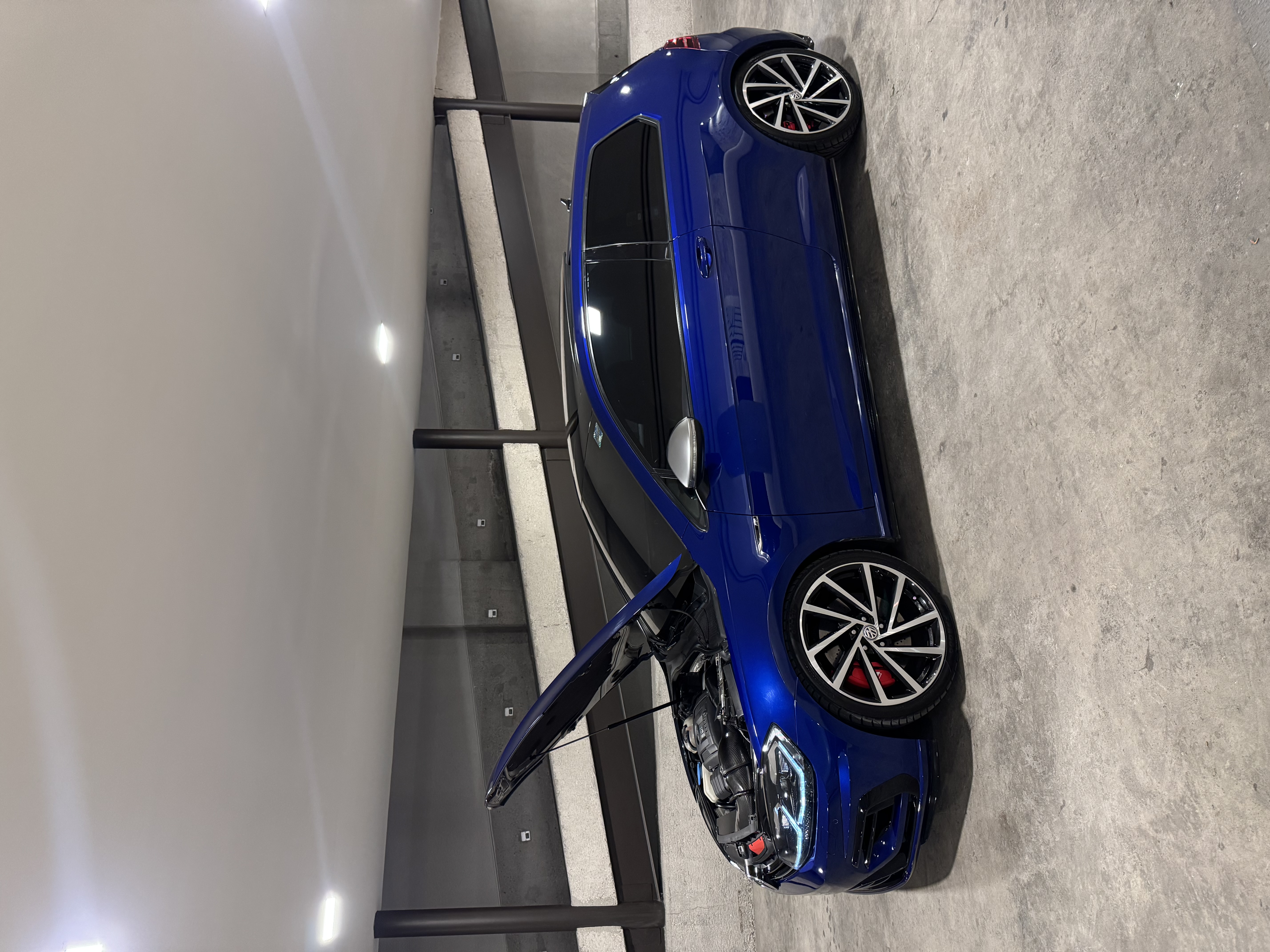 GOLF R  MK7.5