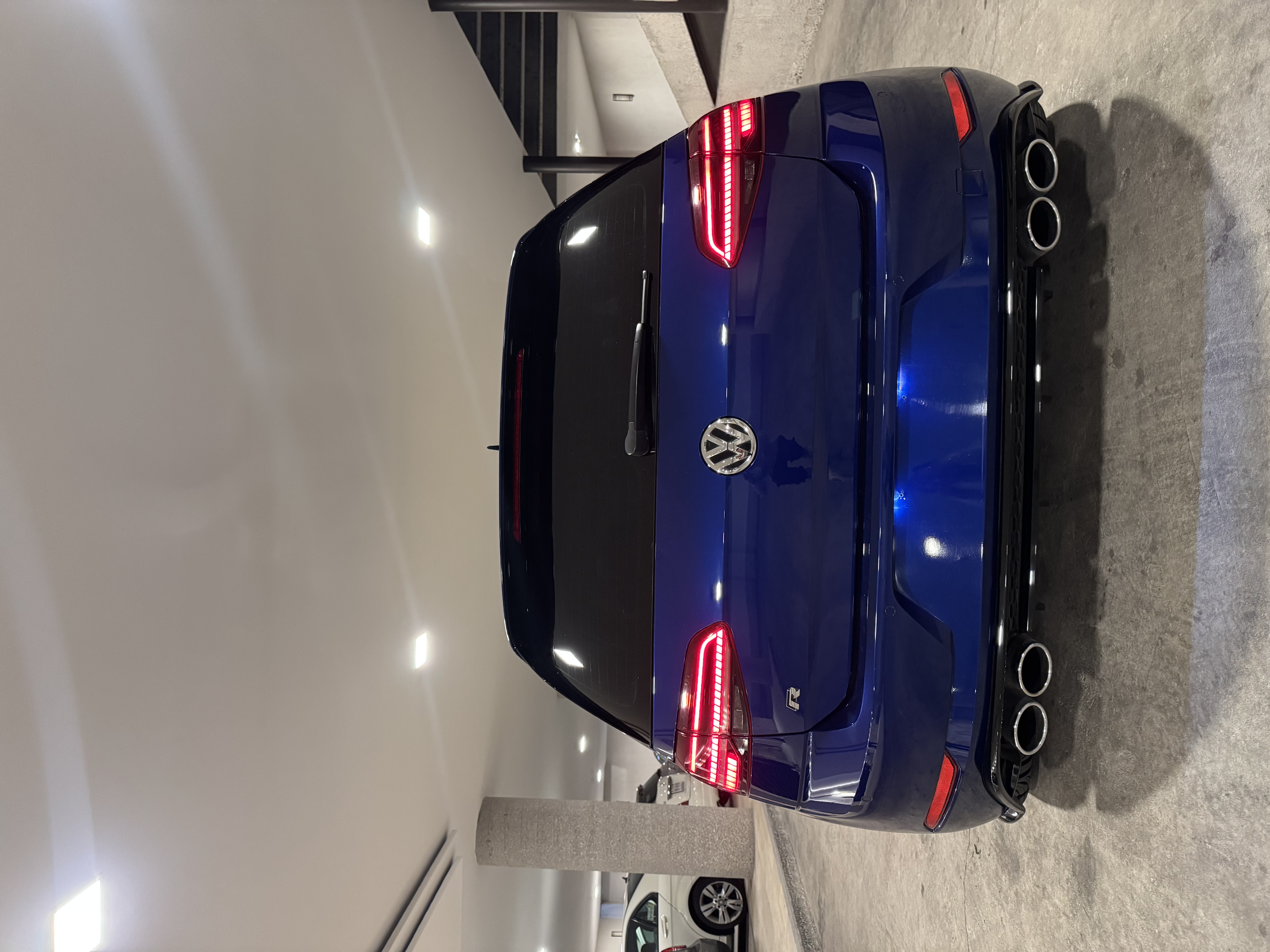 GOLF R  MK7.5