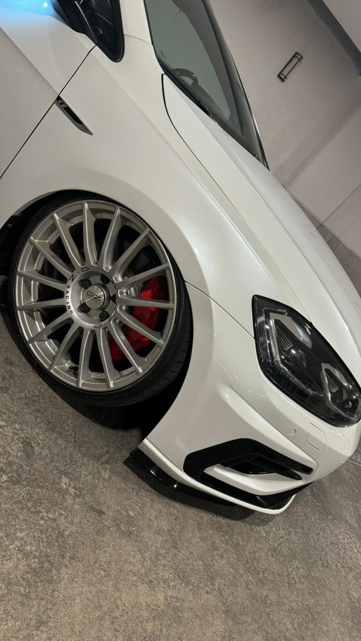 GOLF R MK7.5