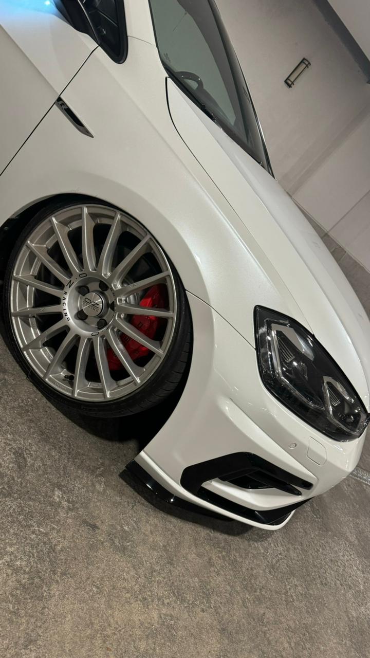 GOLF R MK7.5