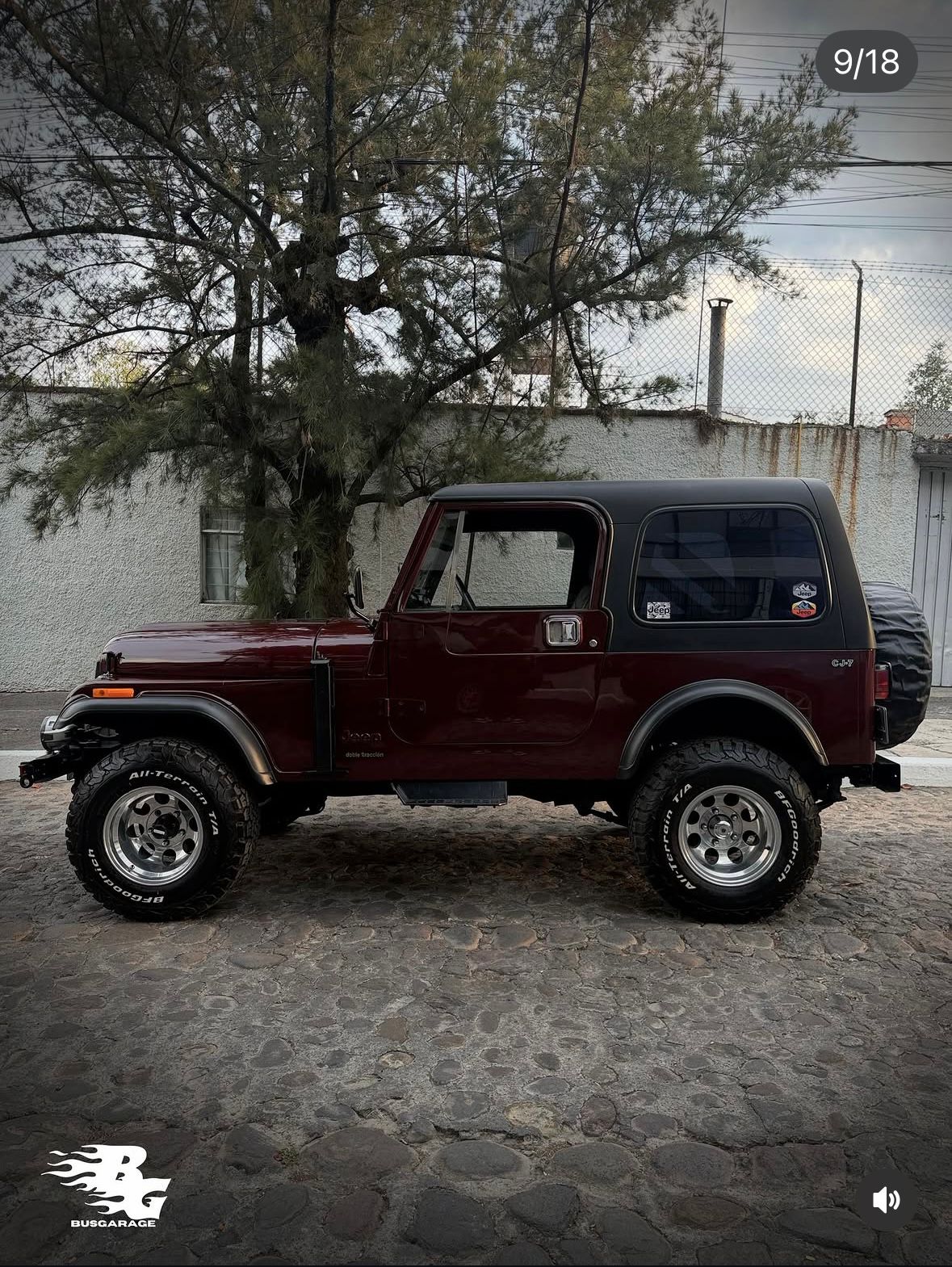 Jeep CJ-7 lateral